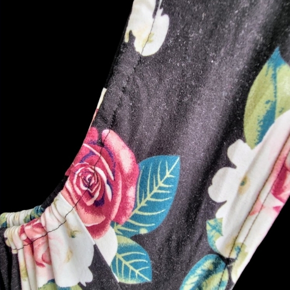 Poof New York Short One-Piece W/ Long Train Dress Woman’s LG Black  Flowered - Picture 4 of 6